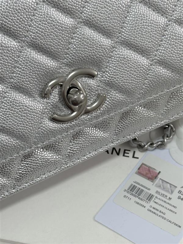 2026127205141947 700